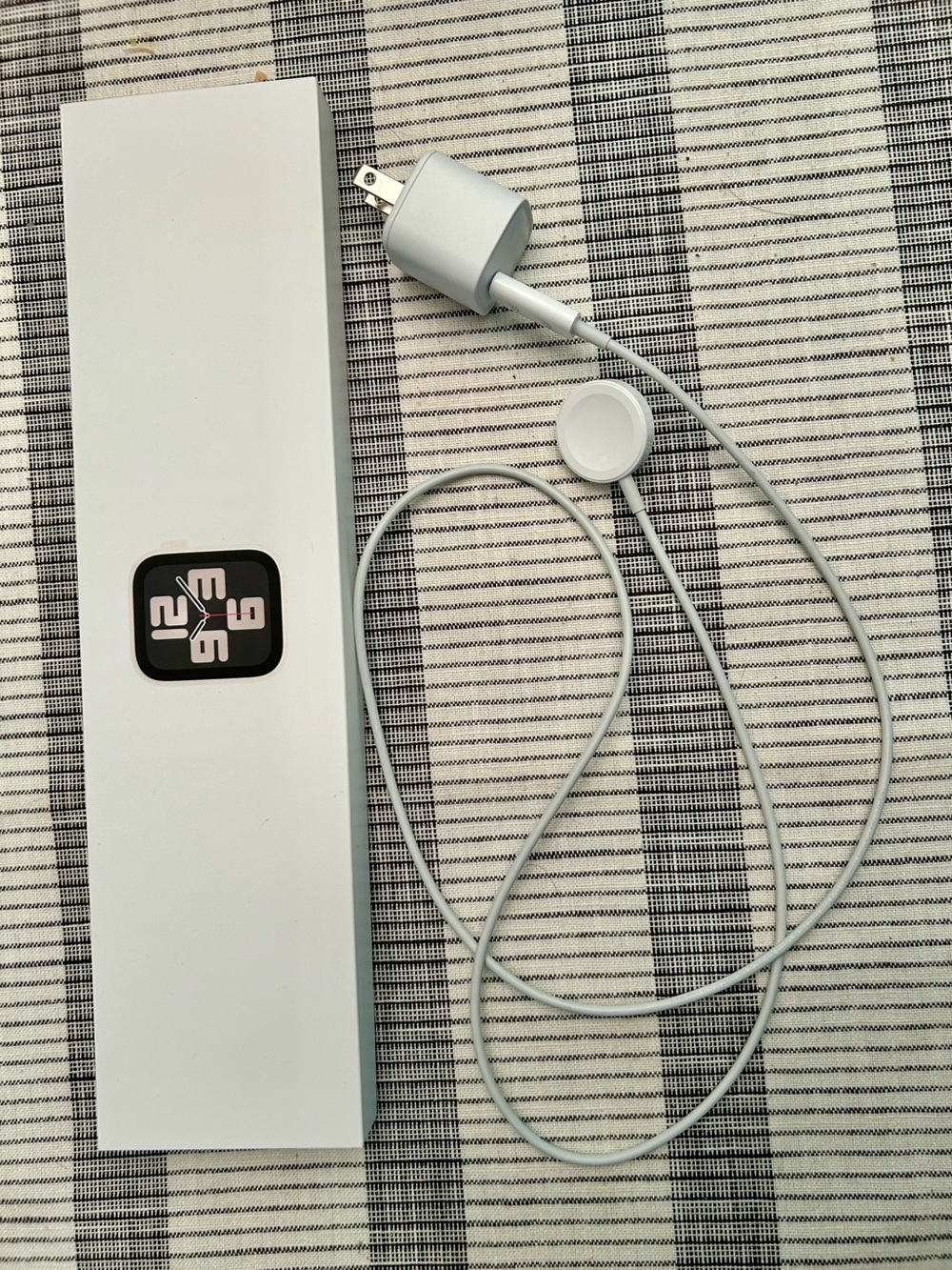Apple Watch - Picture 5 of 5